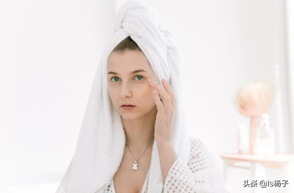 水乳眼霜精华液有用吗,水乳霜精华眼霜的正确使用顺序