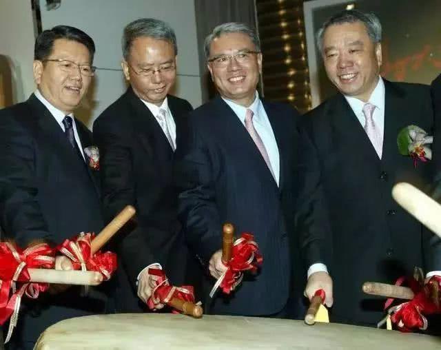 康师傅创始人魏应州创业史,康师傅方便面的老板是哪的