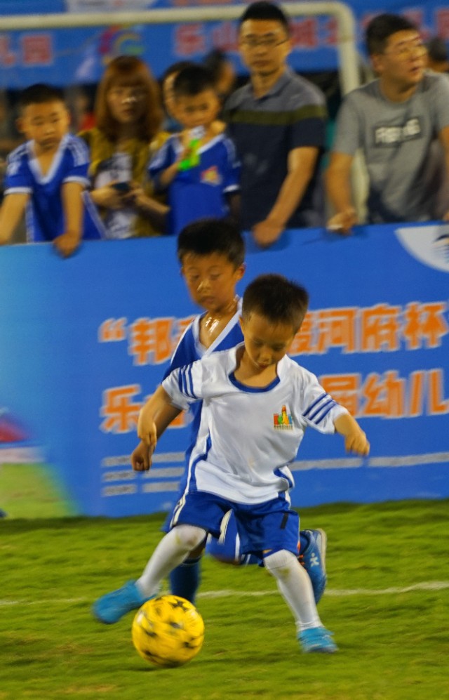 乐山市青少年足球联赛,乐山市青少年足球联赛比赛