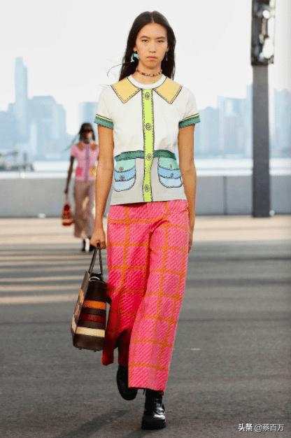 美国时装秀肯达尔詹娜,吉吉哈迪德与肯达尔詹娜