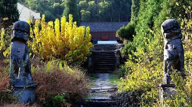 浙江有哪些有瀑布的旅游景点,浙江旅游景点推荐瀑布