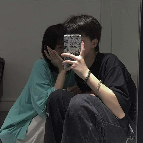 如果一个女人是感性的，那她和她出去一次就清楚了