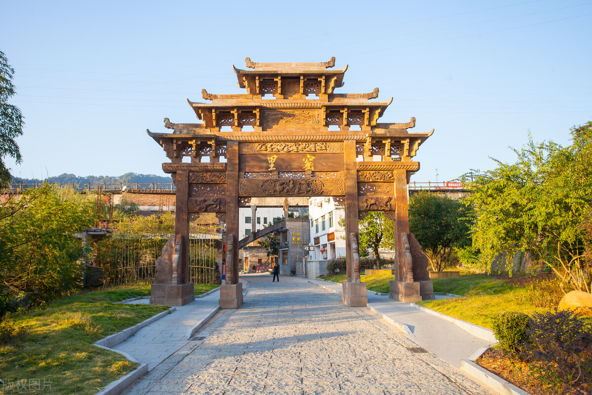 国内景色最美的十大古镇,国内风景优美的十大古镇