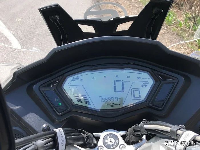 春风650tr-g满油跑多少公里,春风650tr-g尊享版的测评