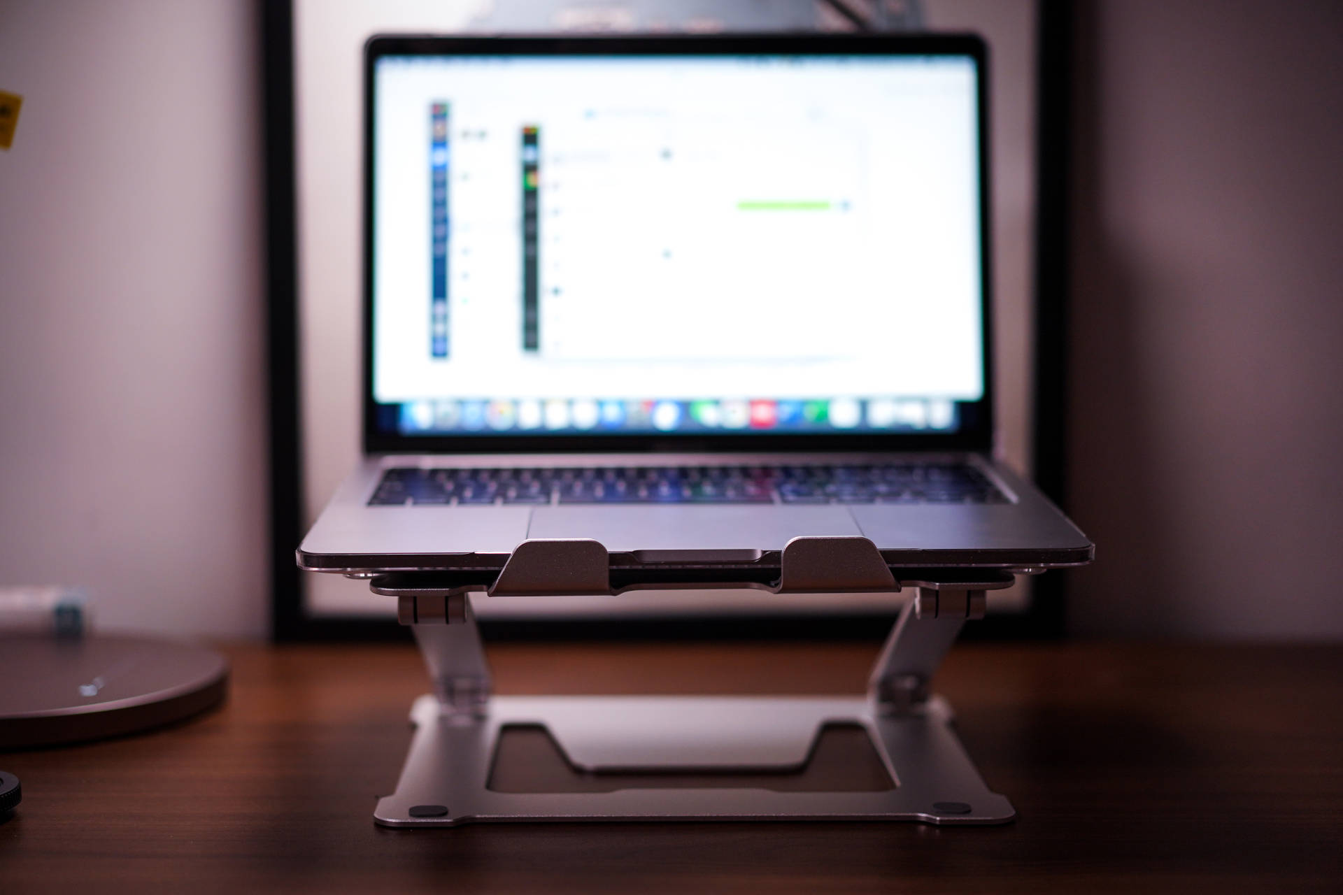 换完Mac又血亏2000，6000字聊聊好用的打工人苹果配件