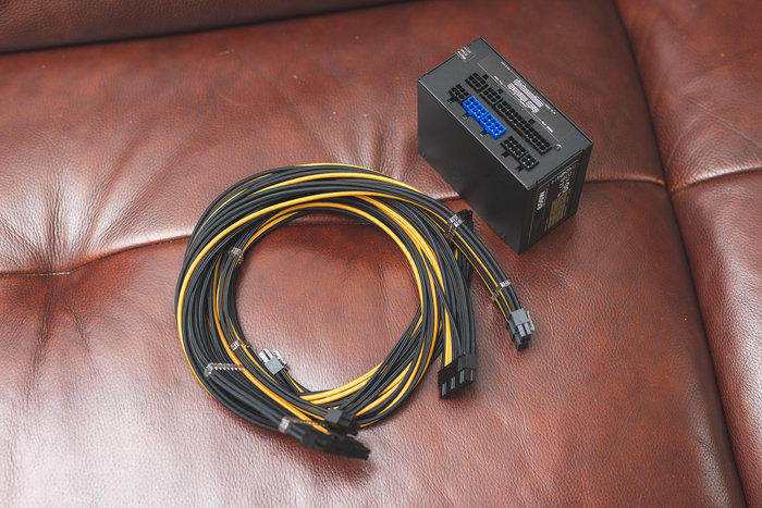 itx顶级主机配置,能提着走的机箱