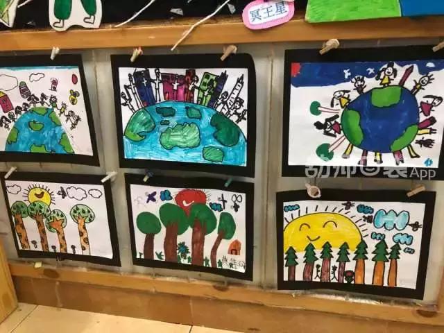 刷屏朋友圈的黑洞照片，借机带孩子来一场太空之旅！