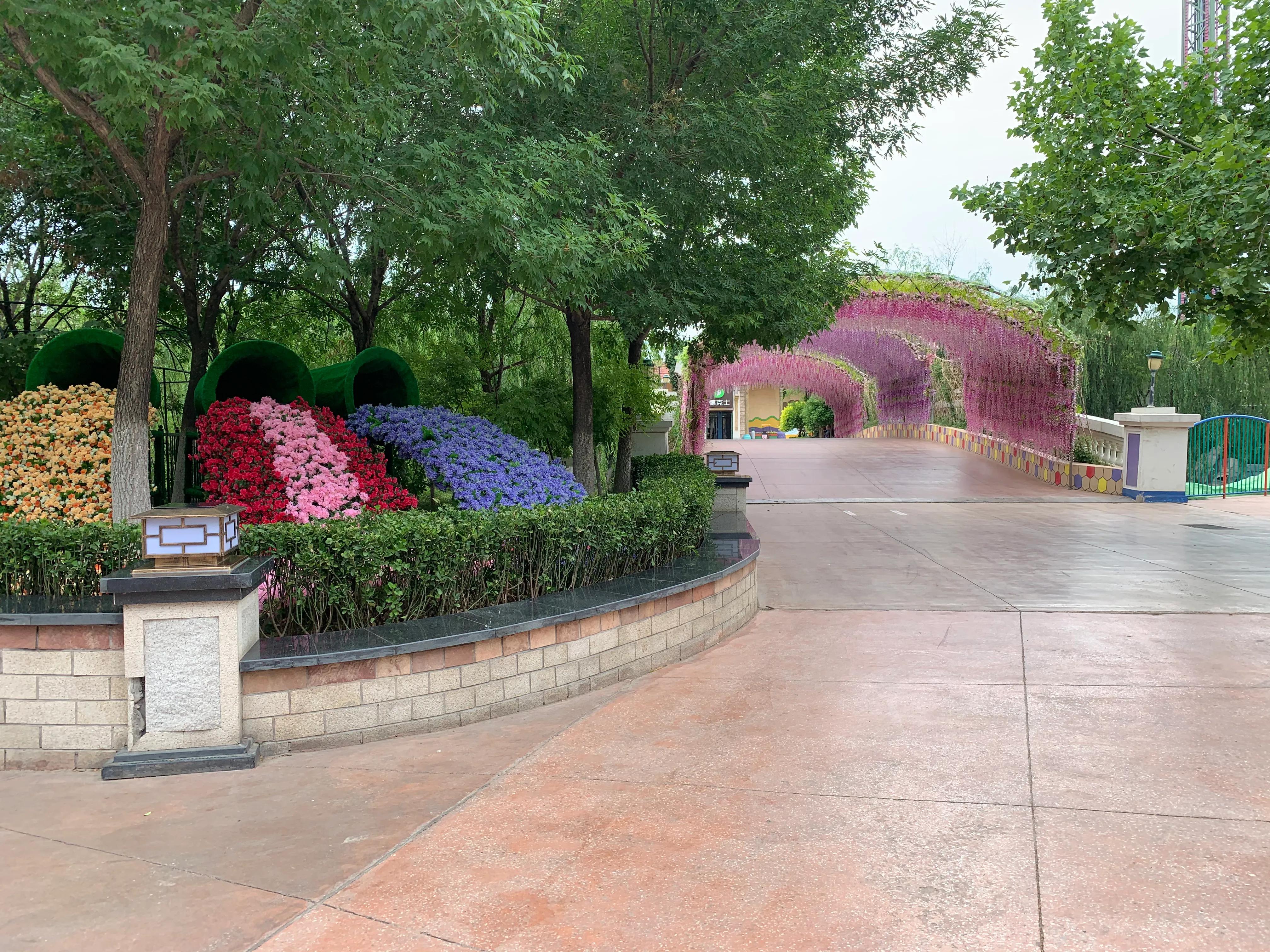 澶╂触鏂圭壒濉炲鎯婇瓊瑙嗛,澶╂触鏂圭壒浜插瓙鏃呮父鏀荤暐