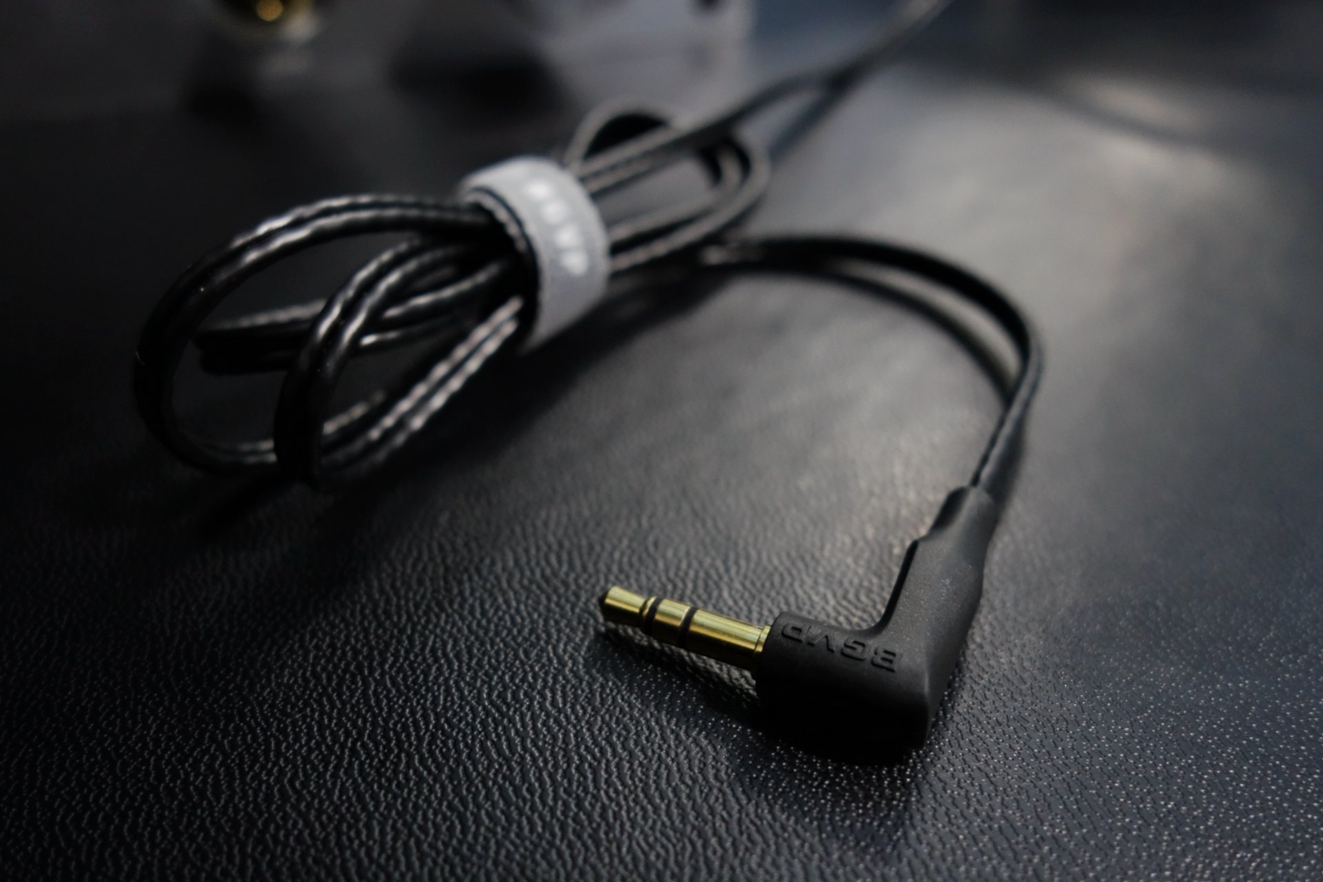 bgvpdm9耳机评测,不到千元的好音响