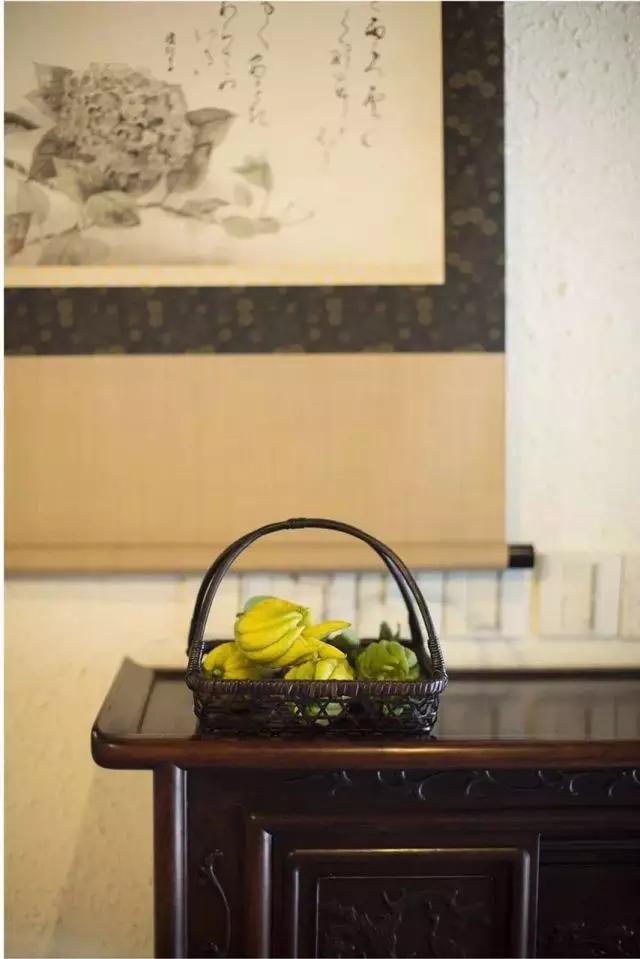 佛手只长叶不开花,佛手只有一种果子