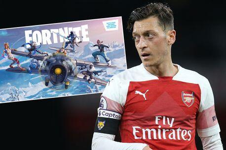 网瘾少年沉迷游戏无法自拔,网瘾少年痴迷玩游戏