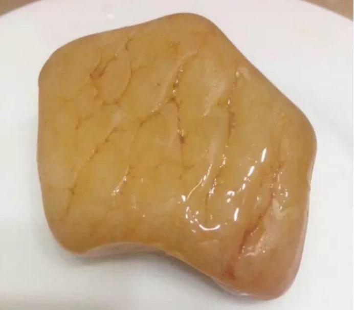 捡石头石英石和玉的区别的技巧图,捡石头怎么区别石英石与玉石