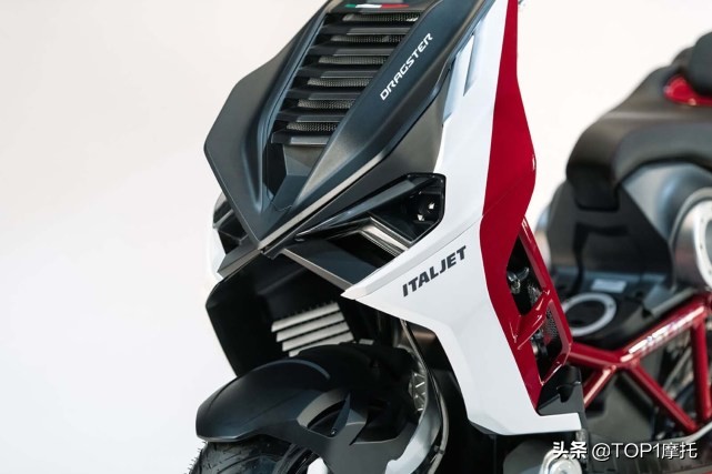 最帅小踏板ITALJETDragster国内上市售价32680元