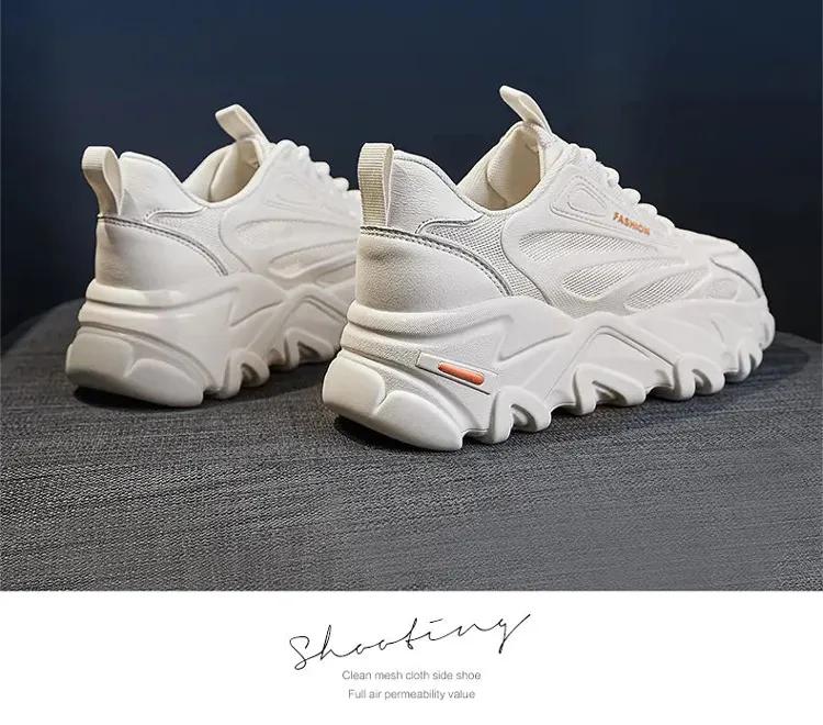 谁说小白鞋土这样穿又酷又美,百搭小白鞋显脚小高级感新款