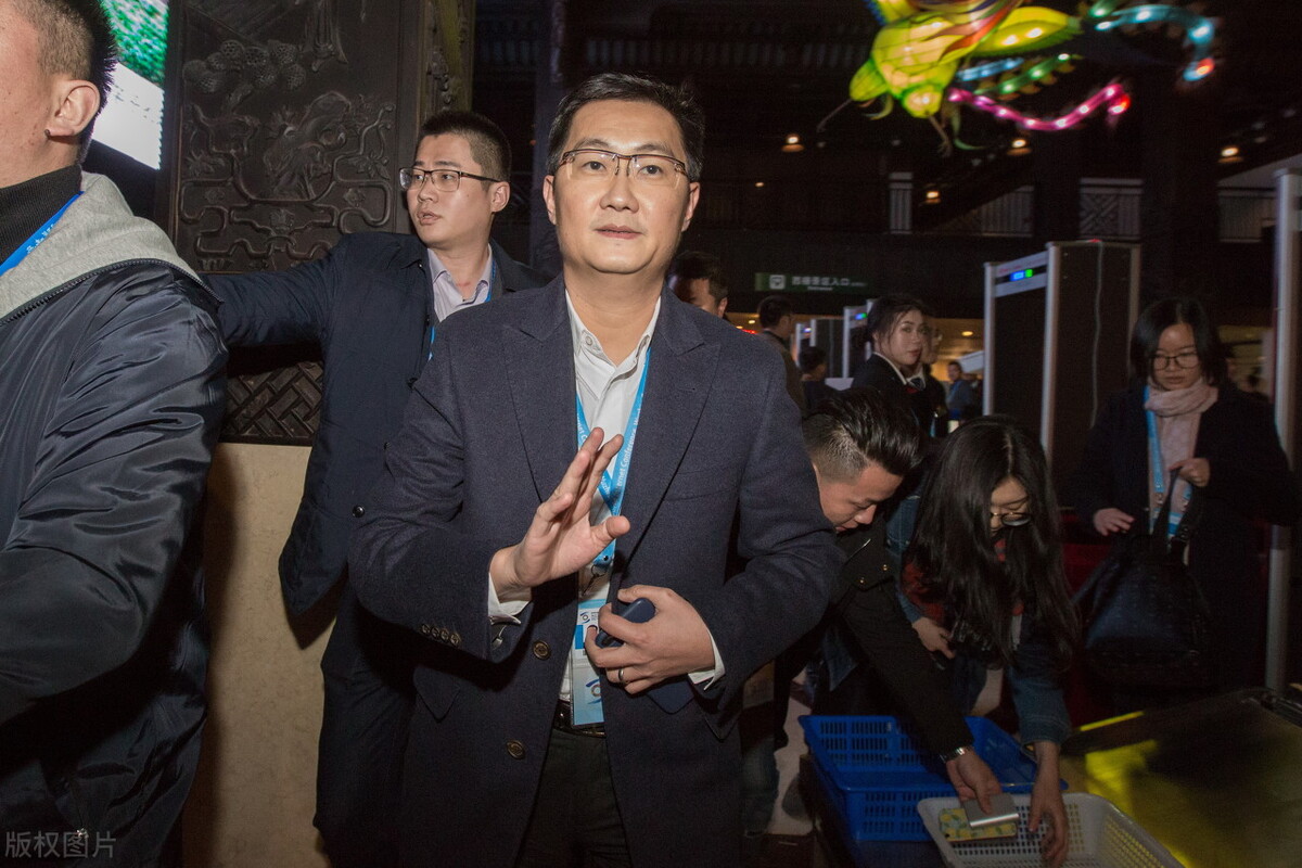 腾讯又砸500亿要跟我们“共同富裕”，这大手笔背后透露出什么？