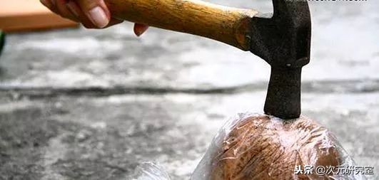 ‘吃饱了没事做’的这些奇葩又沙雕的吉尼斯世界纪录你了解过吗？