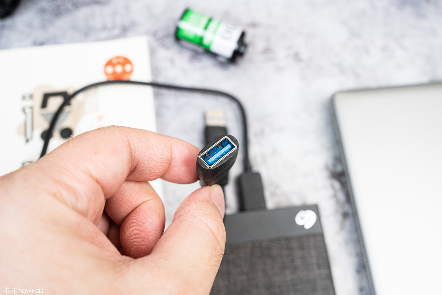 希捷锦系列移动硬盘使用场景,数据备份电脑移动硬盘