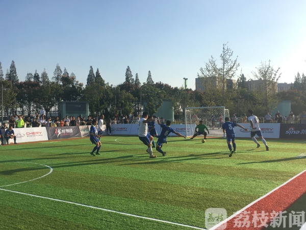 足球世界菲戈和奥维兰,世界足球先生菲戈参加跑男