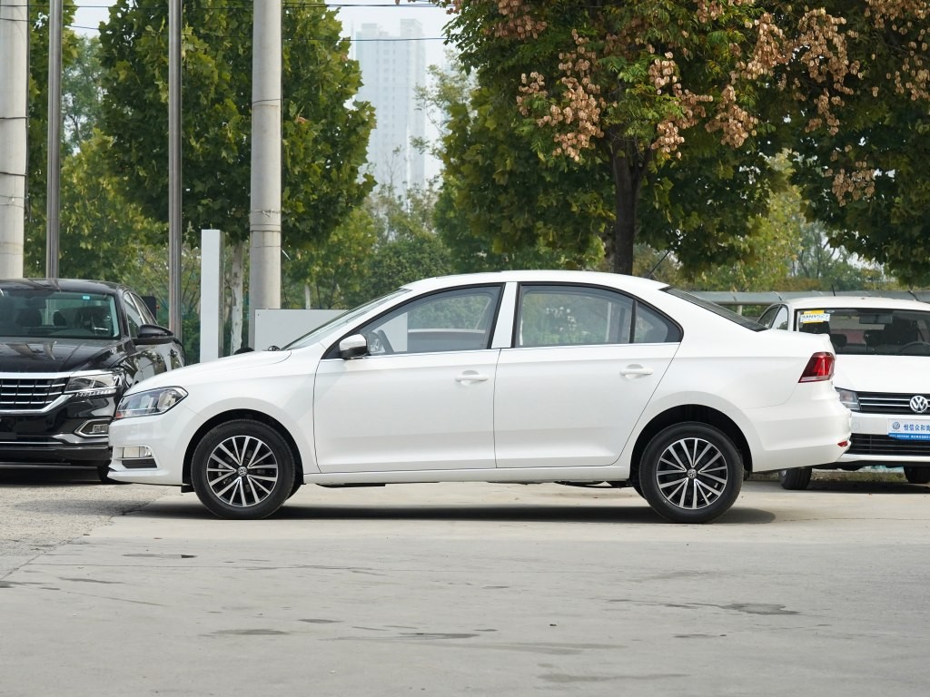 上汽大众桑塔纳2018款试驾视频,德国大众耐用
