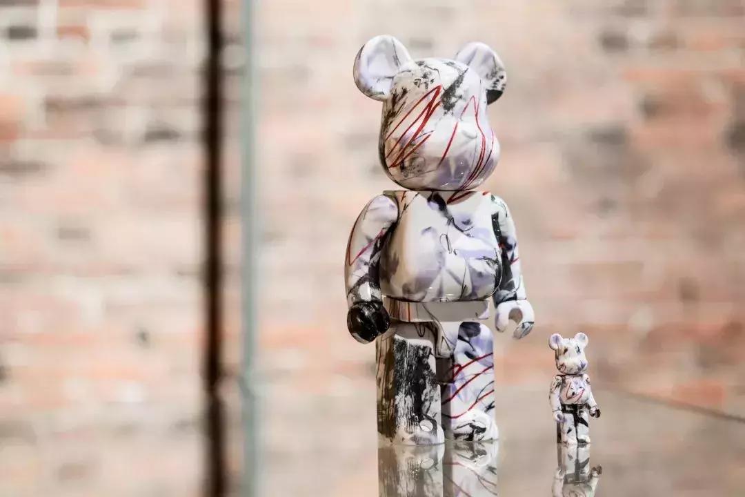 bearbrick品牌,berbrick磨砂熊