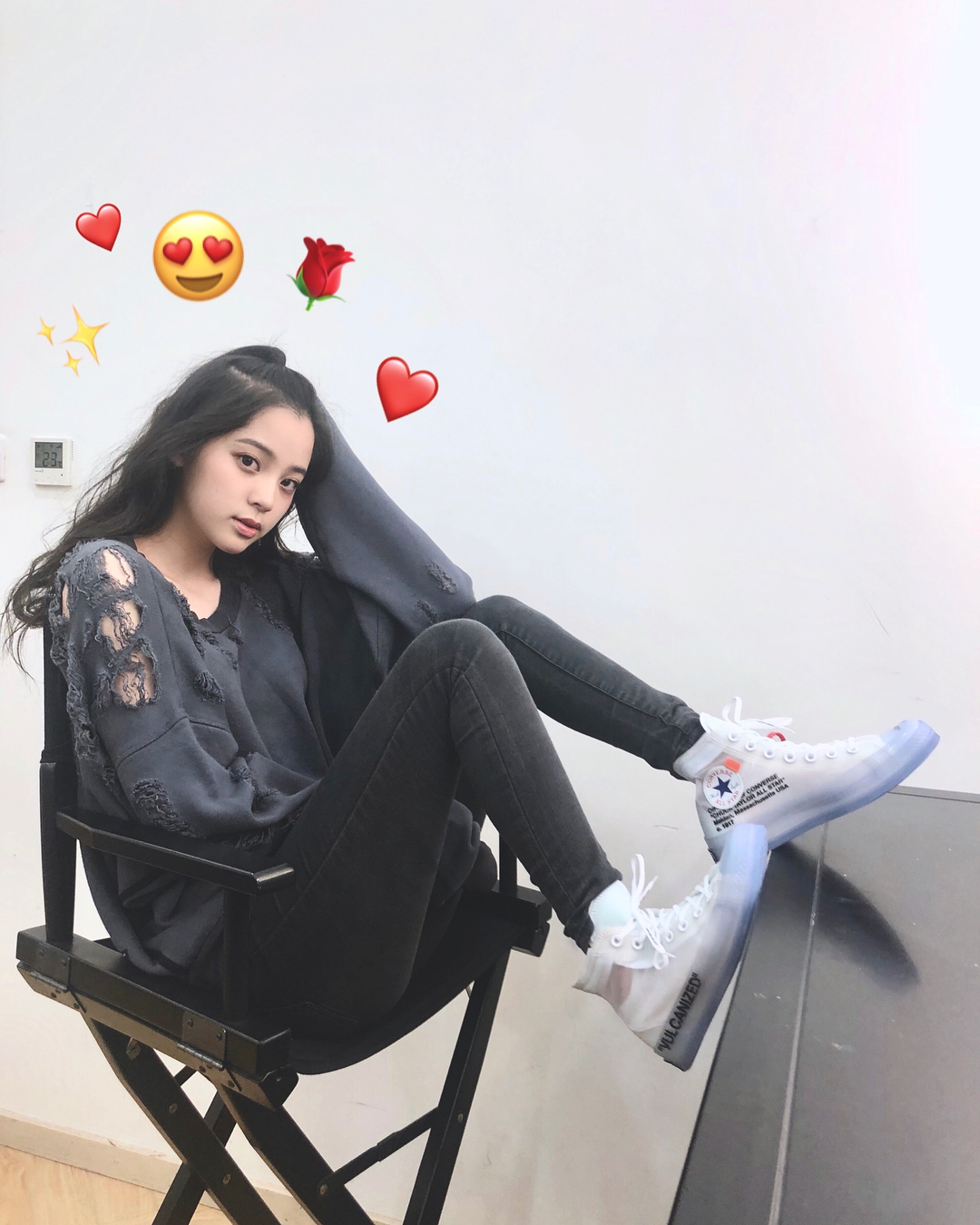 匡威女孩玫红色,匡威女孩欧阳娜娜时尚暴击