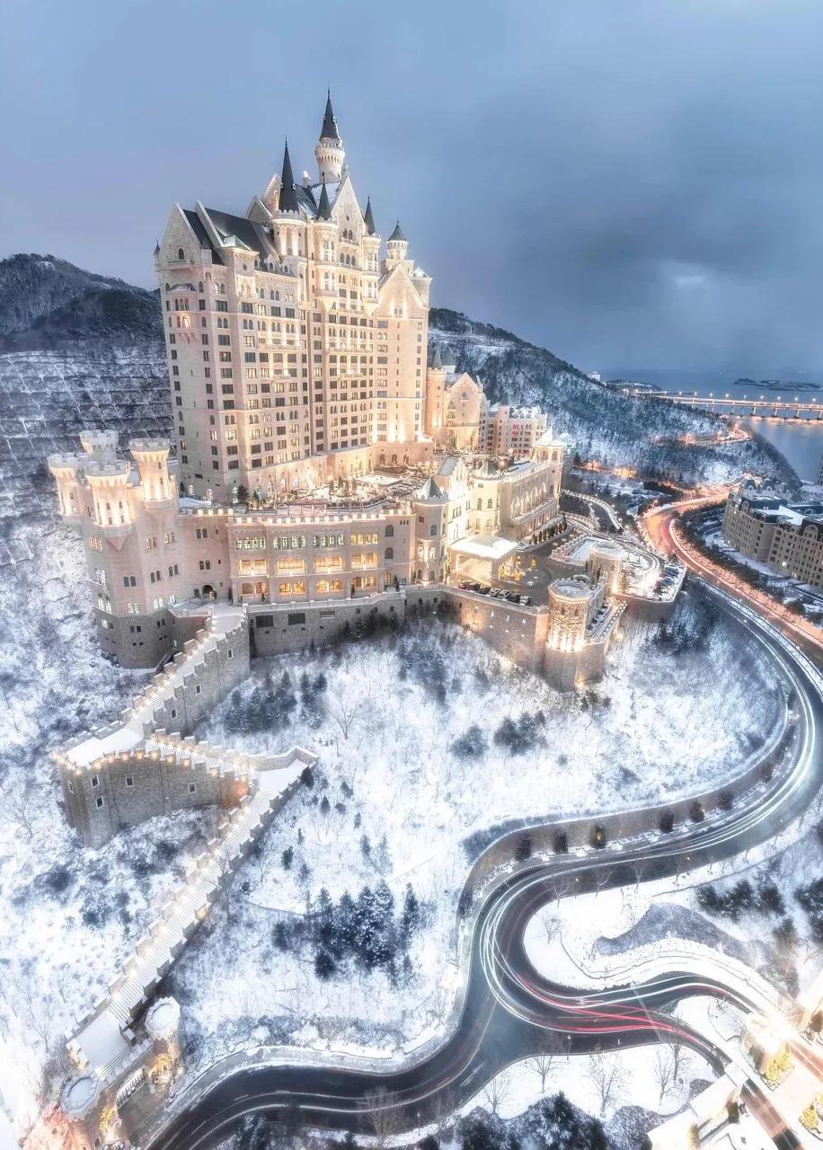 旅游三亚和厦门哪个更值得去,三亚和厦门哪个更值得去三亚旅游