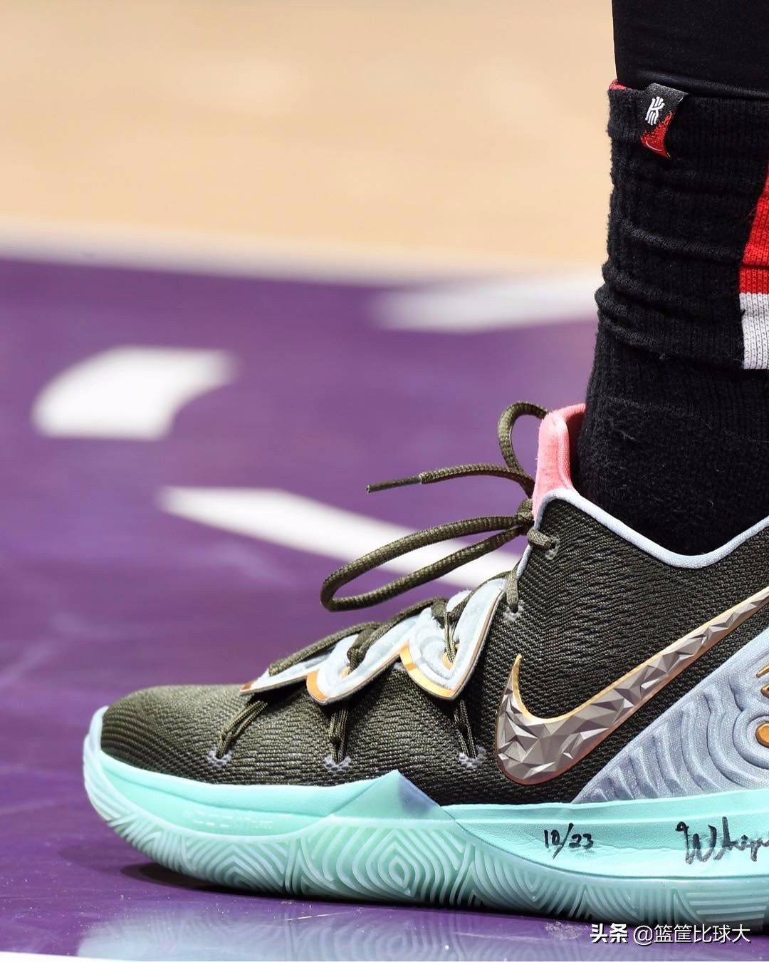 塔图姆秀,凯尔特人塔图姆穿的什么球鞋