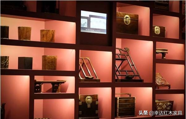 伍嘉思“木趣居”的背后：明式家具收藏的热潮来袭