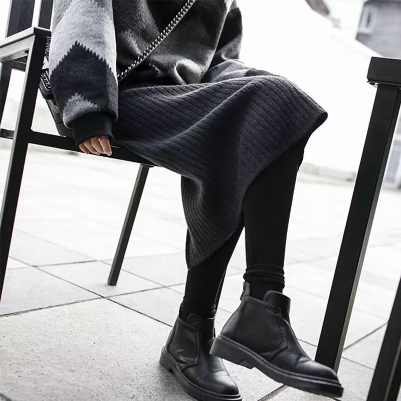 教你用批发价买衣服包包,10元批发衣服包包