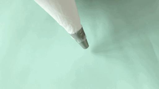 向日葵裱花手法教程简单易学,蛋糕裱花入门基础手法