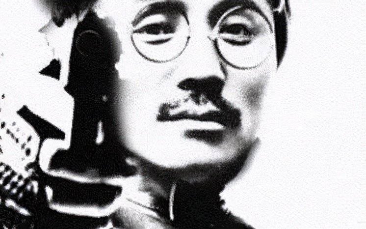 蒋介石悬赏百万要他人头，周总理惋惜：“应早点把先生接来延安”