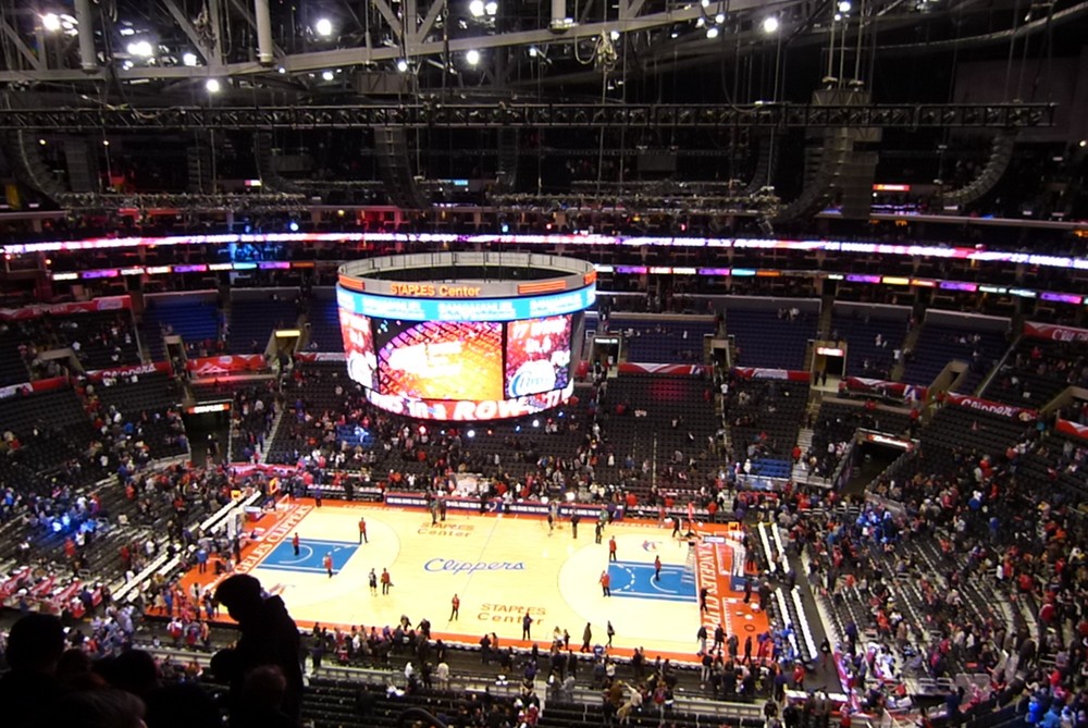 还原皇后乐队传奇风采的这七首经典歌曲，不是粉丝听了也会泪奔！