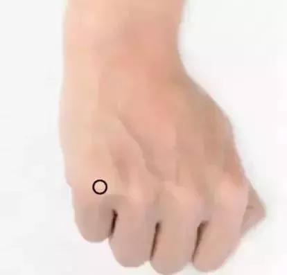 鼻炎鼻塞流涕怎样快速缓解,治疗鼻炎症状鼻塞流涕最有效的药