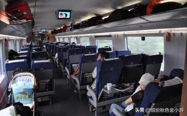 高铁无座票上车怎么办,高铁买无座票上车可以补有座票吗