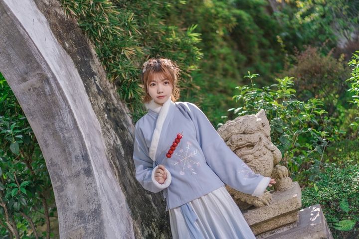 诗经中写出主人公相思之苦的诗句,诗经中表达相思和追怀的诗是哪篇