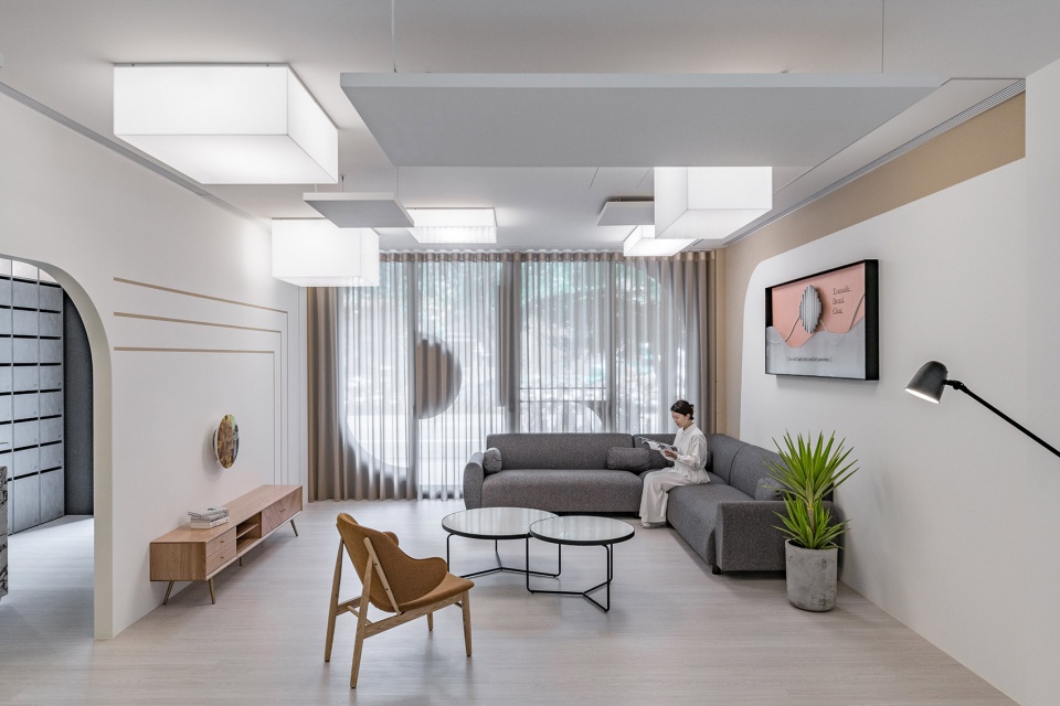 循映牙医诊所设计，白藏静美