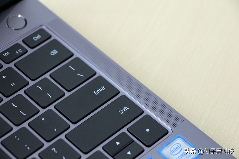 matebookxpro和matebook14s区别,matebookxpro对比macbookpro