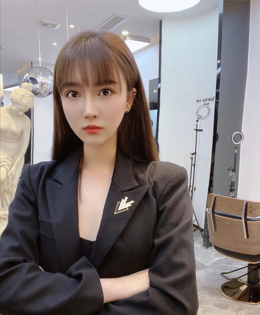 赵丽颖唐嫣短发图片,赵丽颖唐嫣哪个好看