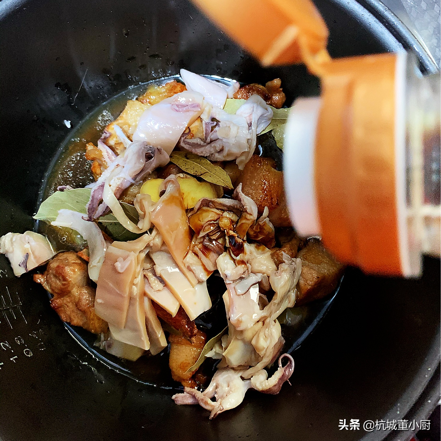 墨鱼干和鱿鱼干哪个烧肉好吃,墨鱼干土豆烧肉的做法