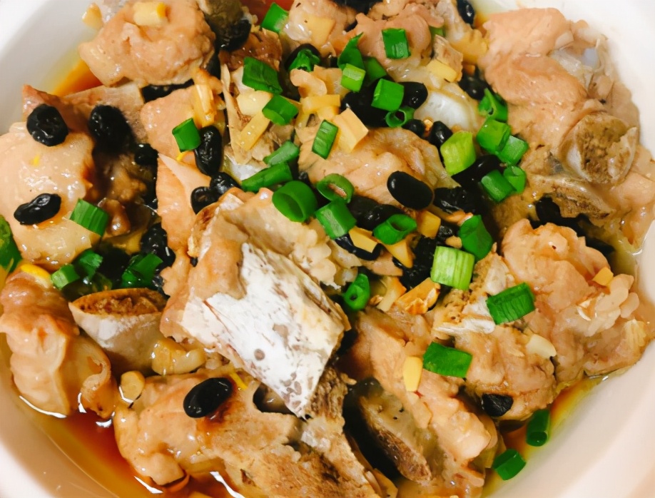 3月，可多吃的肉，比牛羊肉温和，一蒸就能吃，鲜嫩多汁且不上火