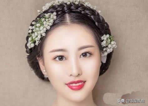 分享几款婚礼比较实用的新娘发型,新娘鲜花发型简单大方