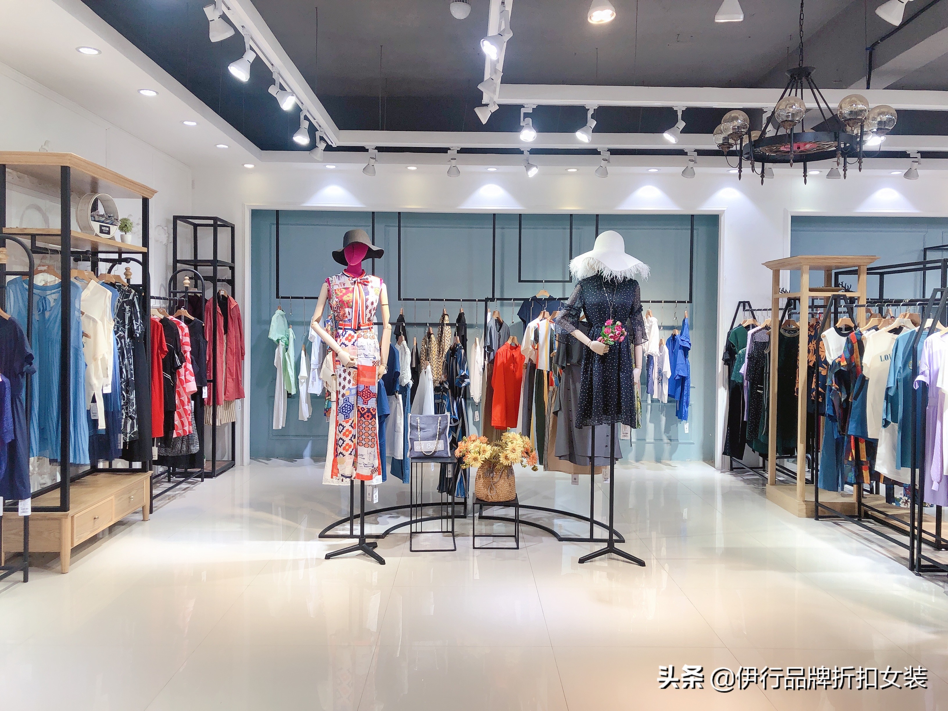 服装店吸引顾客的陈列,服装店铺陈列客流走向分析