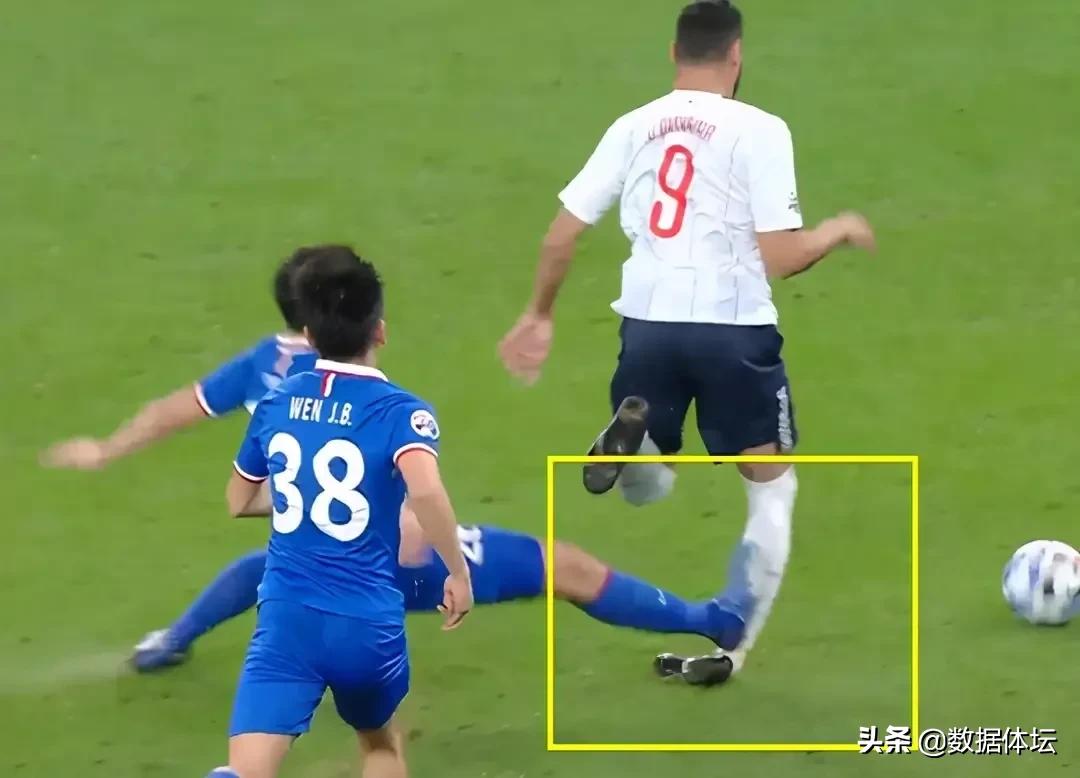 中超一晚出现两次恶意犯规,中超泰山队有哪些恶意犯规