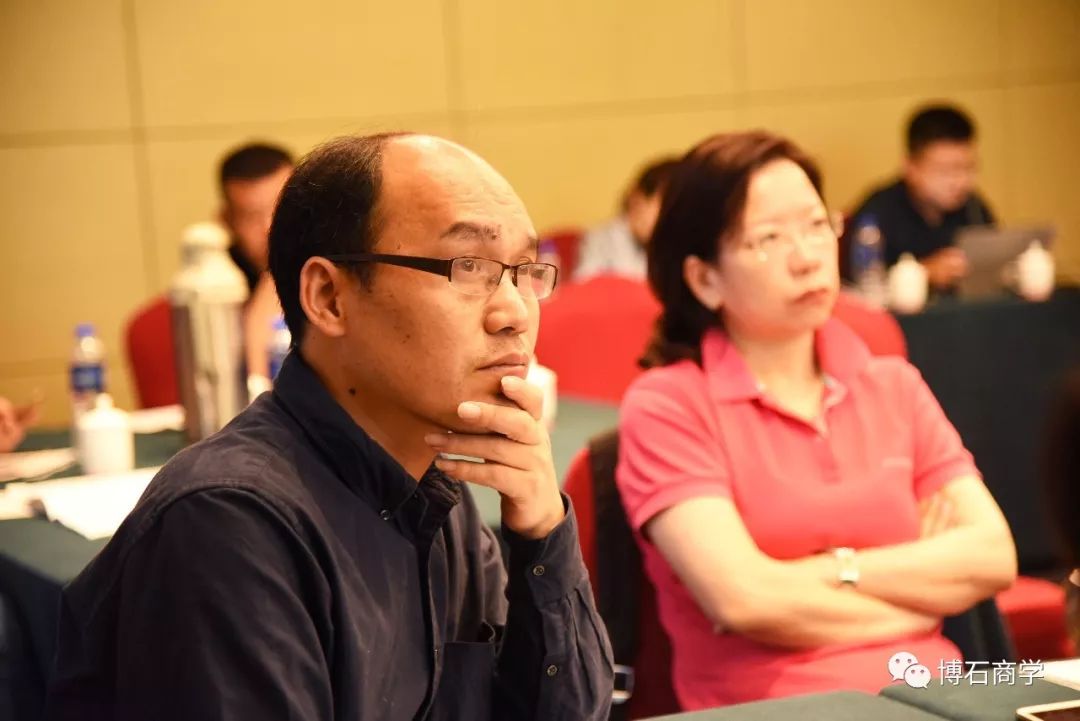 “最后一天上班的马云”从马云看阿里巴巴