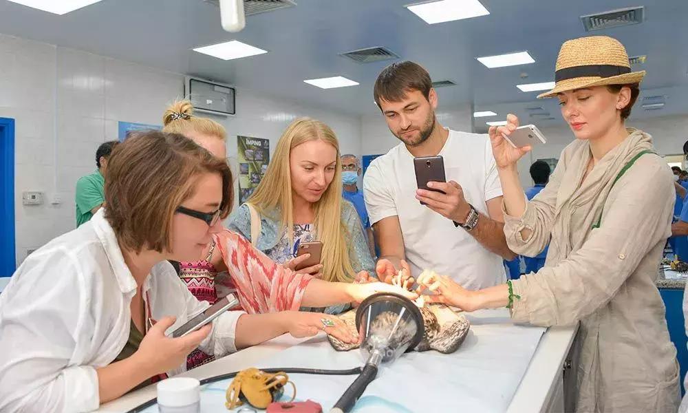 阿布扎比豪奢生活,阿布扎比攻略游记