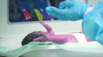 武汉孕早期的孕妇,新冠孕妇33周亲身经历