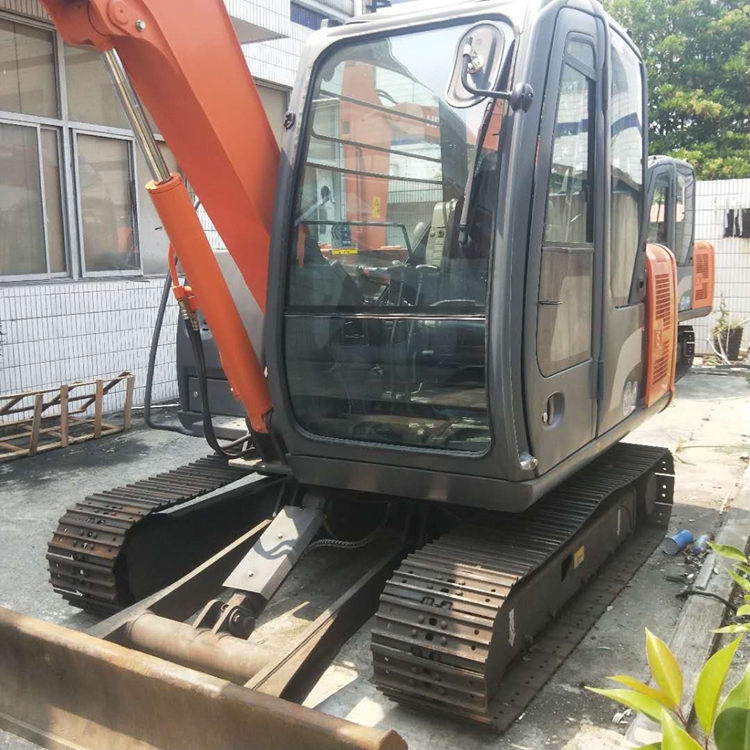 日立200-6二手挖掘机多少钱,个人二手日立60挖掘机转让
