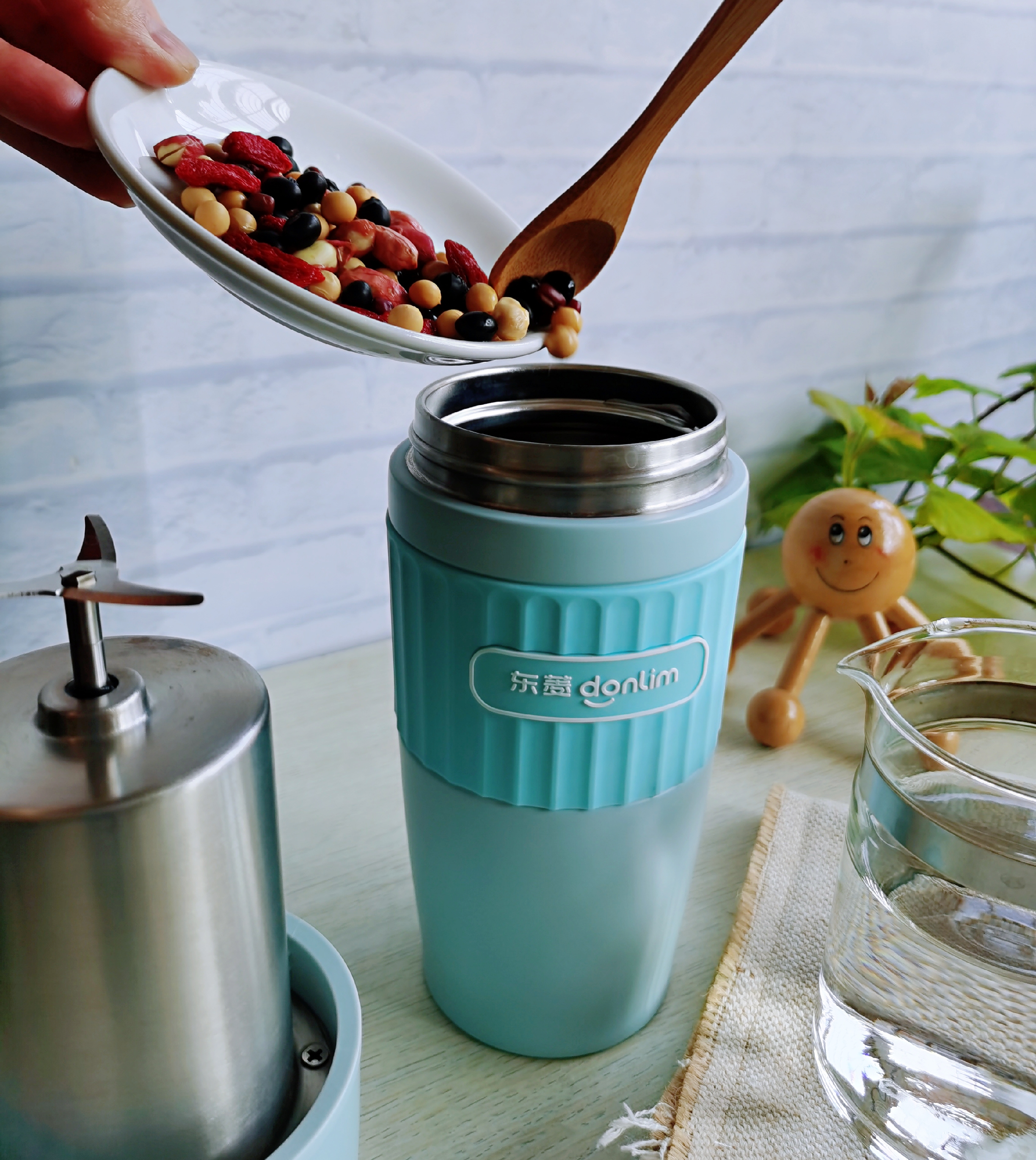 九阳豆浆机推荐4-5人食谱,好喝的米糊豆浆机