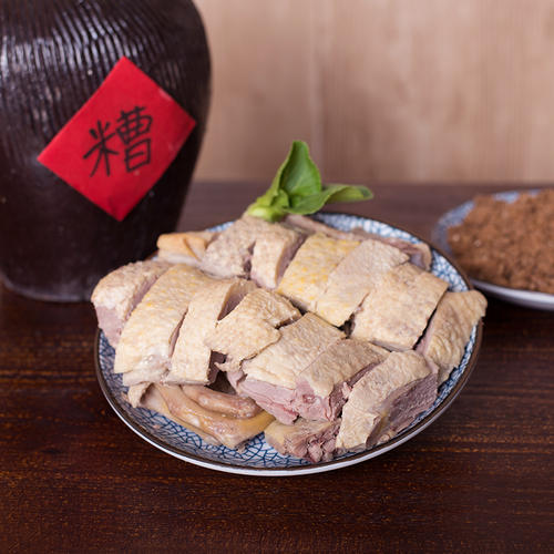 曲为酒之骨水为酒之母粮为酒之魂,曲为酒之骨粮为酒之肉水为酒之魂