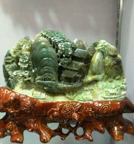 老人戴什么玉石好,晚辈送长辈什么玉石好